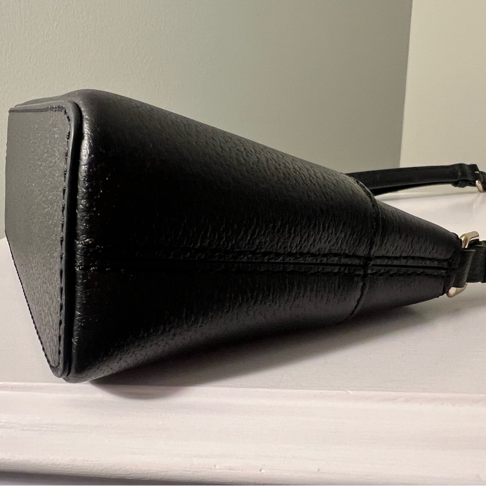 Kate Spade ♠️ Black Leather Crossbody Bag - Picture 7 of 12